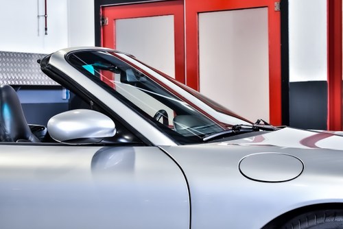 2000 Porsche 996 (911) Carrera Convertible 3,4L Te koop (foto 50 van 83)