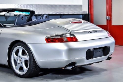 2000 Porsche 996 (911) Carrera Convertible 3,4L Te koop (foto 64 van 83)