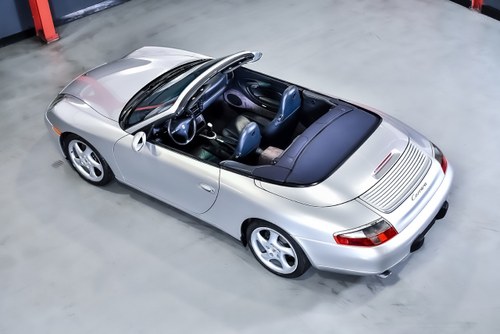 2000 Porsche 996 (911) Carrera Convertible 3,4L Te koop (foto 22 van 83)