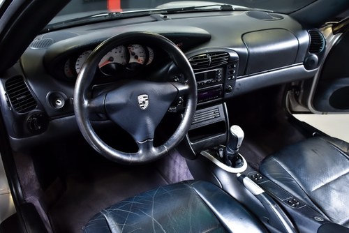 2000 Porsche 996 (911) Carrera Convertible 3,4L Te koop (foto 30 van 83)
