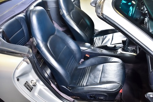 2000 Porsche 996 (911) Carrera Convertible 3,4L Te koop (foto 37 van 83)