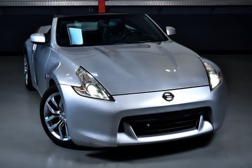 2010 Nissan 370Z Convertible 3,7L V6 (Sport PKG) till salu (bild 6 av 109)
