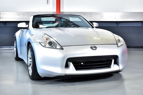2010 Nissan 370Z Convertible 3,7L V6 (Sport PKG) till salu (bild 7 av 109)