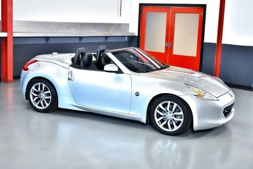 2010 Nissan 370Z Convertible 3,7L V6 (Sport PKG) till salu (bild 10 av 109)
