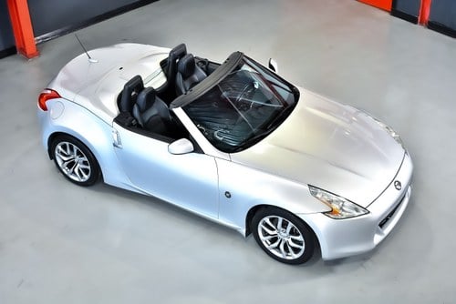 2010 Nissan 370Z Convertible 3,7L V6 (Sport PKG) till salu (bild 16 av 109)
