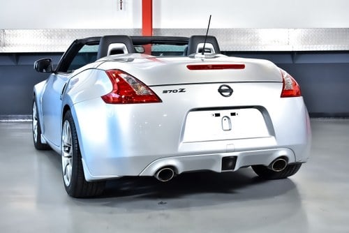 2010 Nissan 370Z Convertible 3,7L V6 (Sport PKG) till salu (bild 21 av 109)