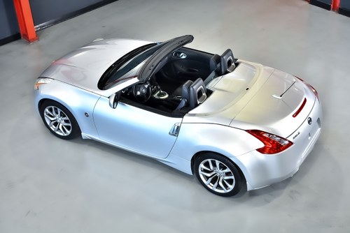 2010 Nissan 370Z Convertible 3,7L V6 (Sport PKG) till salu (bild 28 av 109)