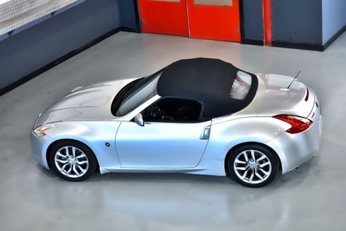 2010 Nissan 370Z Convertible 3,7L V6 (Sport PKG) till salu (bild 34 av 109)