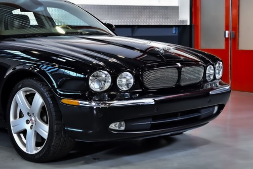 2006 Jaguar XJR (X350) Saloon 4,2L Supercharged V8 For Sale (picture 72 of 98)
