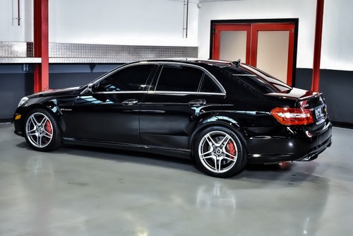 2012 Mercedes-Benz E63 AMG Sedan 5,5L V8 En venta (imagen 25 de 118)