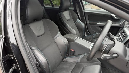 2015 Volvo V60 Polestar till salu (bild 29 av 124)