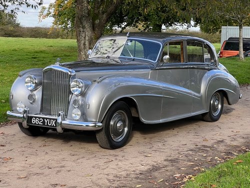 1951 Bentley MkVI H.J. Mulliner ‘Lightweight’ Saloon zum Verkauf (Bild 14 von 92)