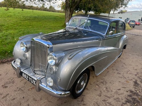 1951 Bentley MkVI H.J. Mulliner ‘Lightweight’ Saloon zum Verkauf (Bild 16 von 92)