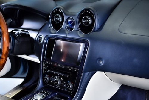 2011 Jaguar XJL 5.0 V8 X351 En venta (imagen 43 de 102)