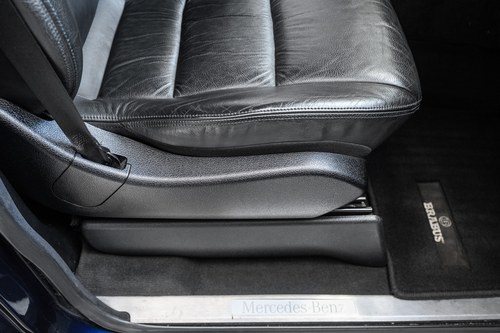 2002 Mercedes-Benz G500 W463 till salu (bild 42 av 190)