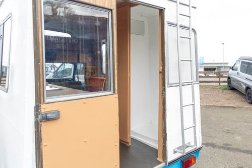 1977 Ford Transit Mk1 Camper Conversion à vendre (picture 39 of 112)