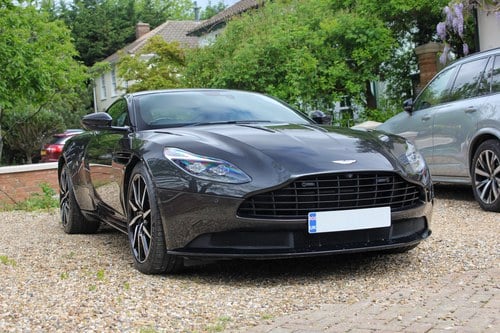2017 Aston Martin DB11 Launch Edition Te koop (foto 5 van 152)
