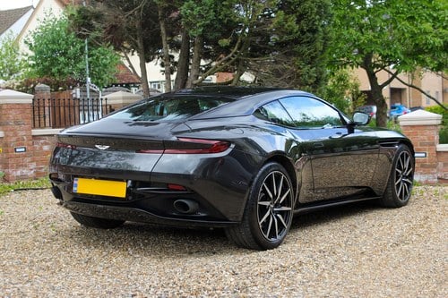 2017 Aston Martin DB11 Launch Edition Te koop (foto 30 van 152)