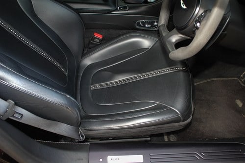 2017 Aston Martin DB11 Launch Edition Te koop (foto 58 van 152)