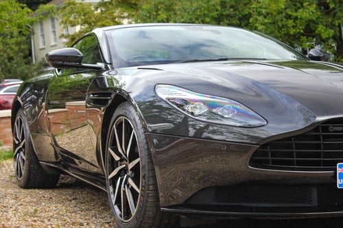 2017 Aston Martin DB11 Launch Edition Te koop (foto 128 van 152)
