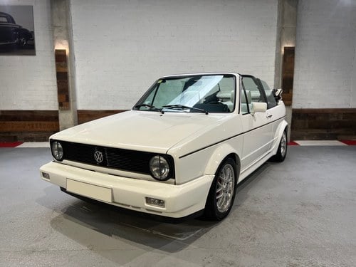 1990 Volkswagen Golf GLi Mk1 Cabriolet For Sale (picture 2 of 78)