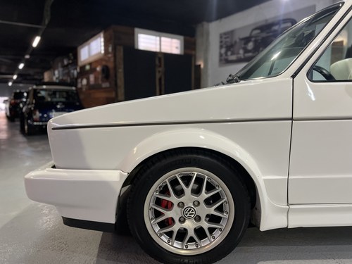1990 Volkswagen Golf GLi Mk1 Cabriolet For Sale (picture 10 of 78)