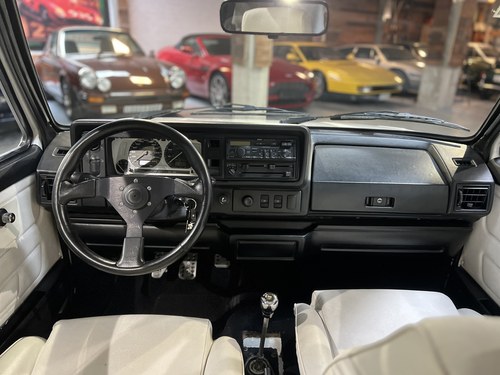 1990 Volkswagen Golf GLi Mk1 Cabriolet For Sale (picture 23 of 78)