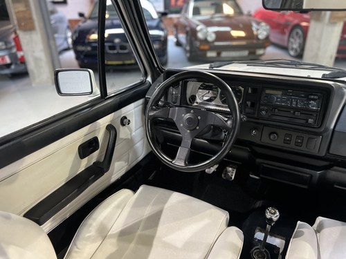 1990 Volkswagen Golf GLi Mk1 Cabriolet For Sale (picture 24 of 78)