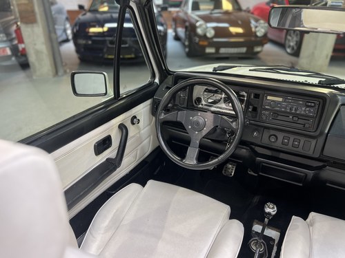 1990 Volkswagen Golf GLi Mk1 Cabriolet For Sale (picture 34 of 78)