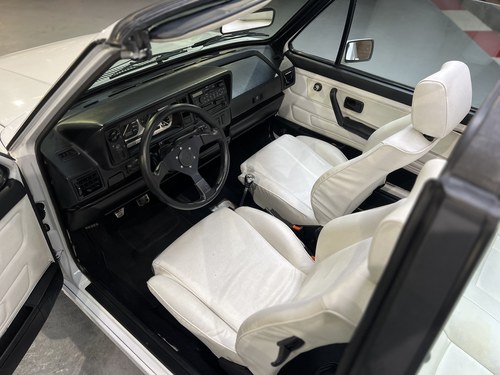 1990 Volkswagen Golf GLi Mk1 Cabriolet For Sale (picture 41 of 78)