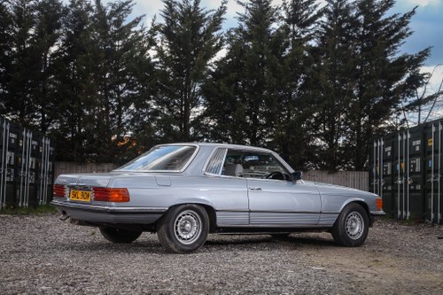 1981 Mercedes-Benz 380SLC C107 till salu (bild 24 av 103)