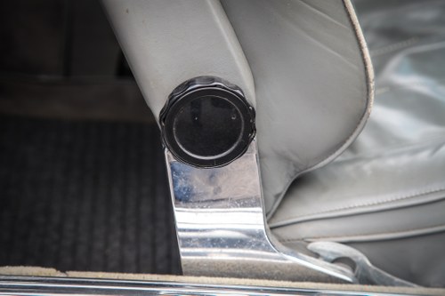 1981 Mercedes-Benz 380SLC C107 till salu (bild 48 av 103)