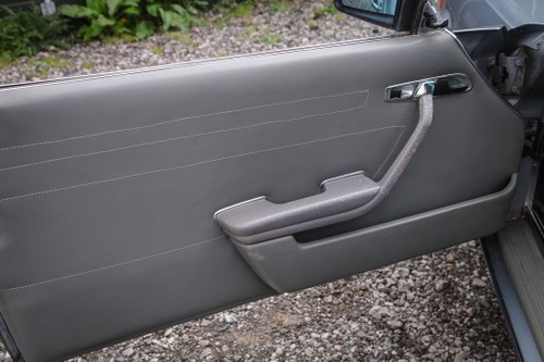 1981 Mercedes-Benz 380SLC C107 till salu (bild 52 av 103)