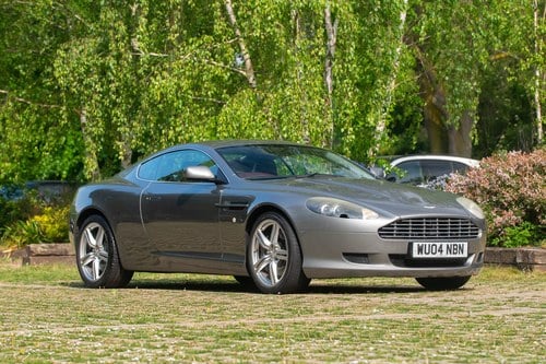 2004 Aston Martin DB9 Te koop (foto 2 van 124)
