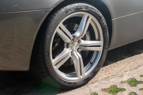 2004 Aston Martin DB9 Te koop (foto 80 van 124)