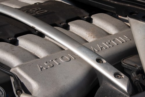 2004 Aston Martin DB9 Te koop (foto 115 van 124)