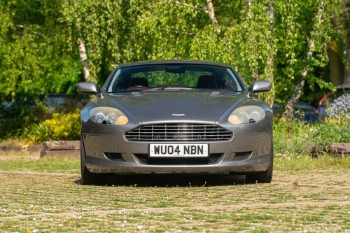 2004 Aston Martin DB9 Te koop (foto 8 van 124)