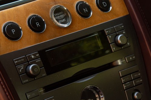 2004 Aston Martin DB9 Te koop (foto 41 van 124)