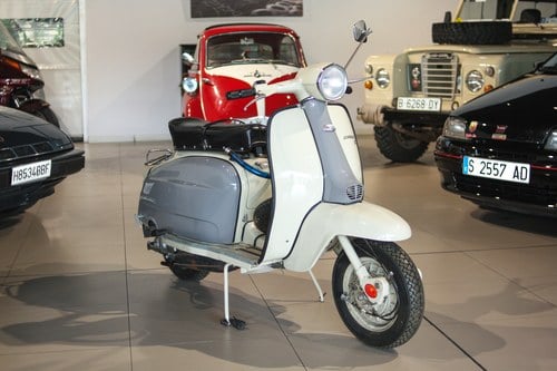 1965 Lambretta 150 Li till salu (bild 1 av 29)