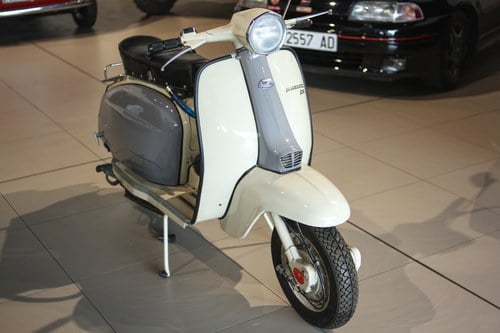 1965 Lambretta 150 Li till salu (bild 3 av 29)