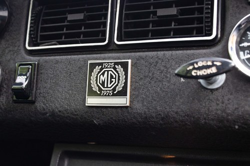 1975 MG MGB GT Jubilee Edition till salu (bild 44 av 126)