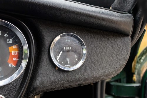 1975 MG MGB GT Jubilee Edition till salu (bild 47 av 126)