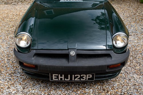 1975 MG MGB GT Jubilee Edition till salu (bild 10 av 126)