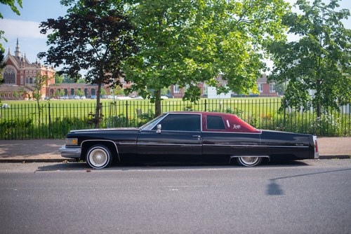 1976 Cadillac Coupe De Ville In vendita (immagine 18 di 114)