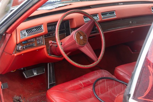 1976 Cadillac Coupe De Ville In vendita (immagine 25 di 114)
