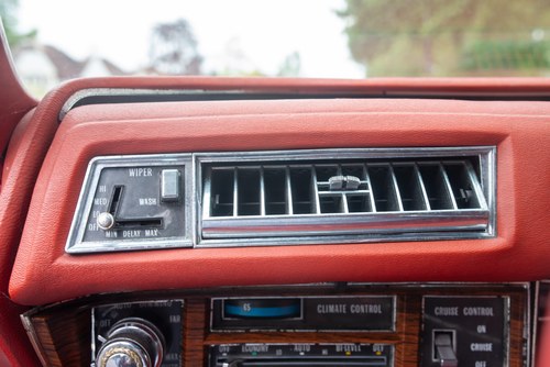1976 Cadillac Coupe De Ville In vendita (immagine 51 di 114)