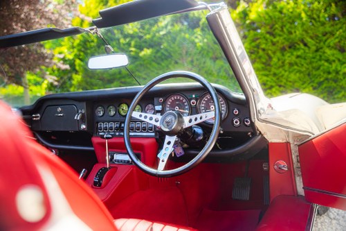 1973 Jaguar E-Type 5.3L V12 OTS Series III till salu (bild 36 av 112)