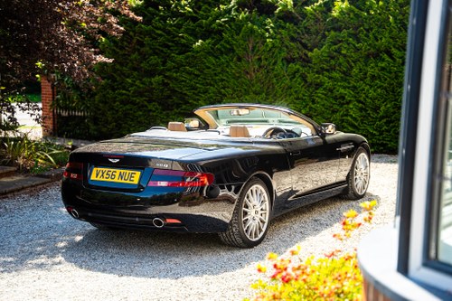 2007 Aston Martin DB9 Volante zum Verkauf (Bild 8 von 125)