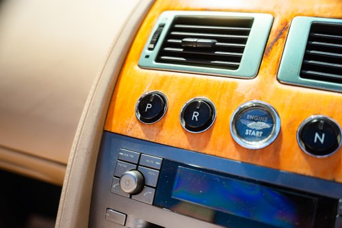 2007 Aston Martin DB9 Volante zum Verkauf (Bild 48 von 125)