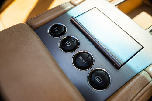 2007 Aston Martin DB9 Volante zum Verkauf (Bild 57 von 125)